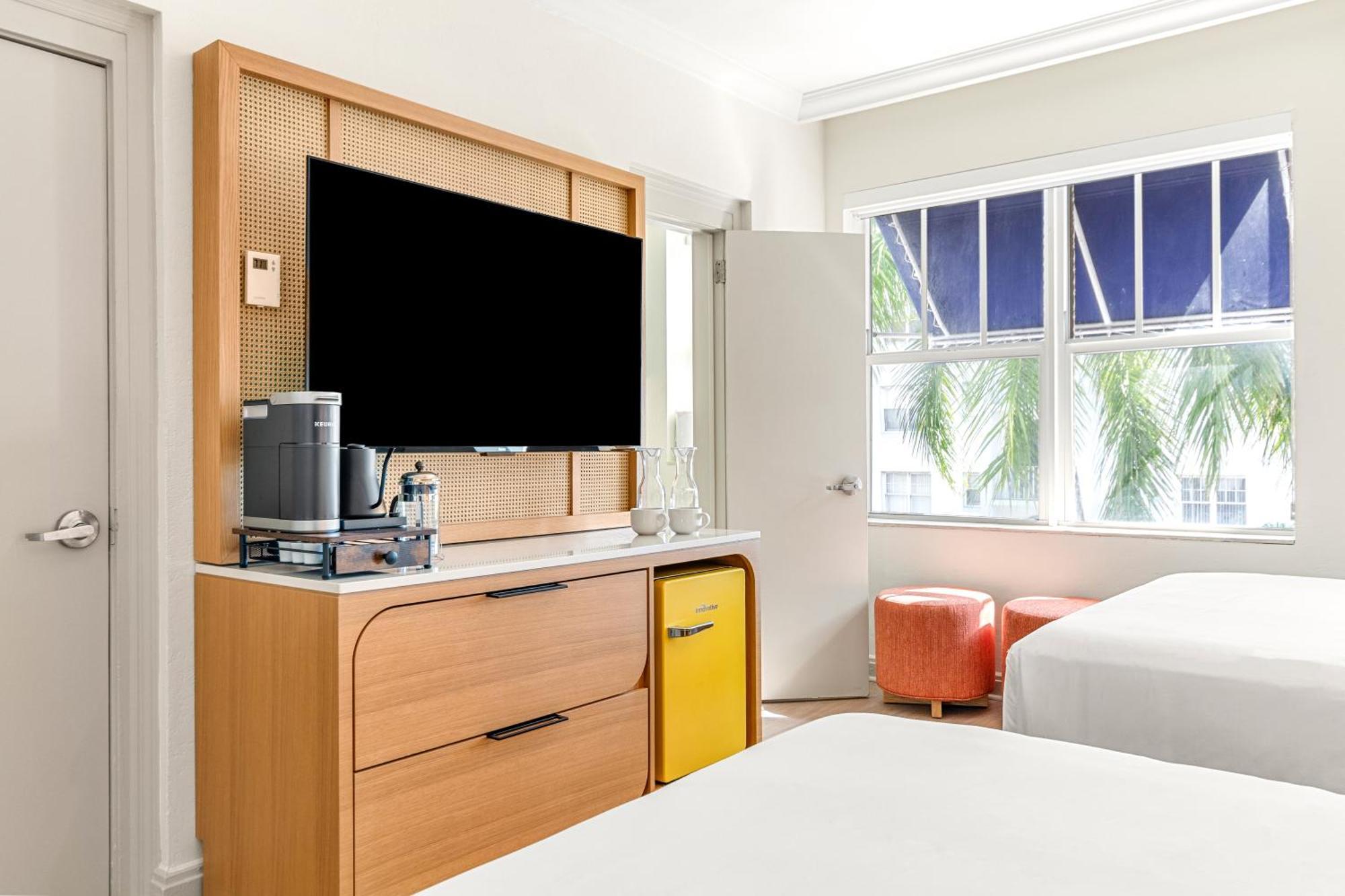 Hotel Aloha Fridays à Miami Beach Extérieur photo