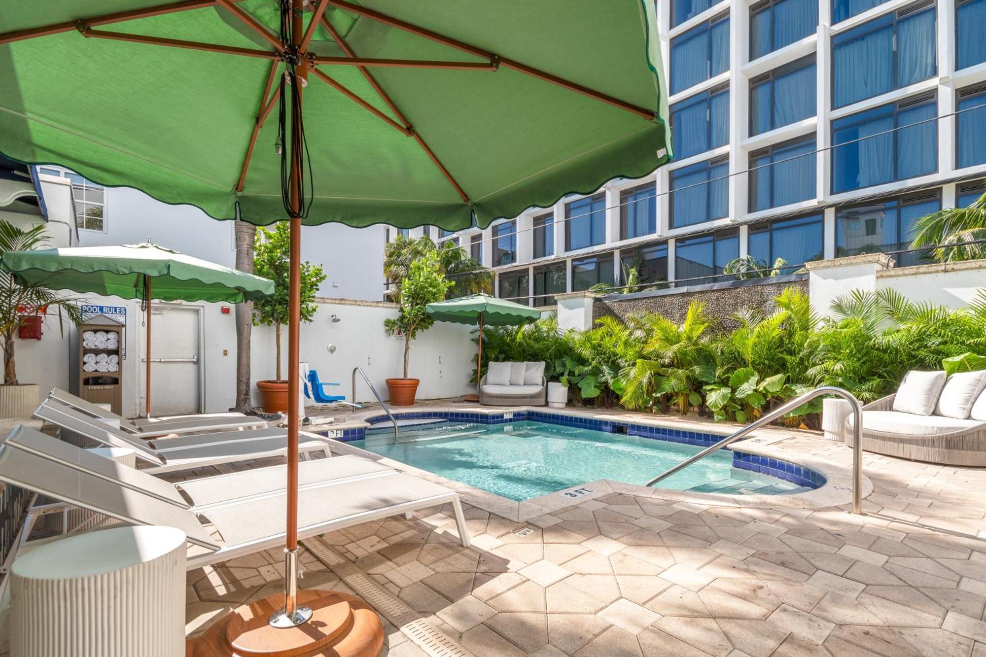 Hotel Aloha Fridays à Miami Beach Extérieur photo